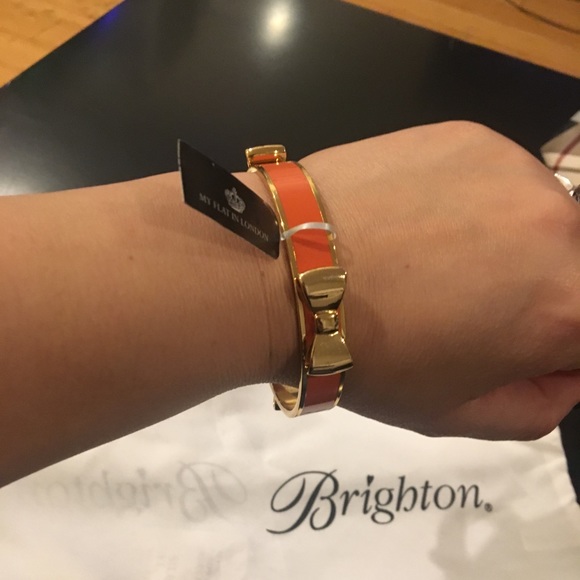 Windsor Bangle - Picture 5 of 7